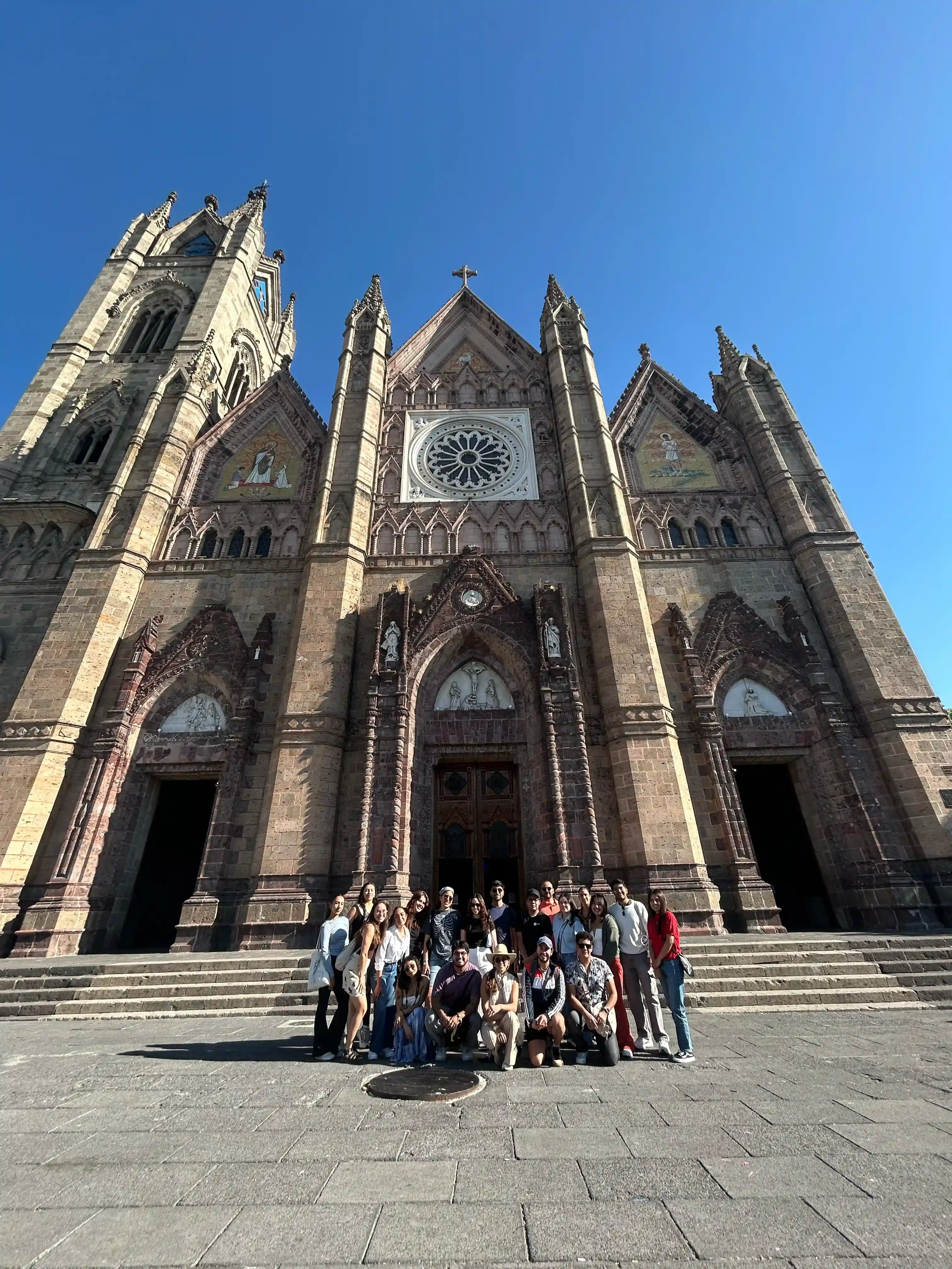 Imagen Institucional 1